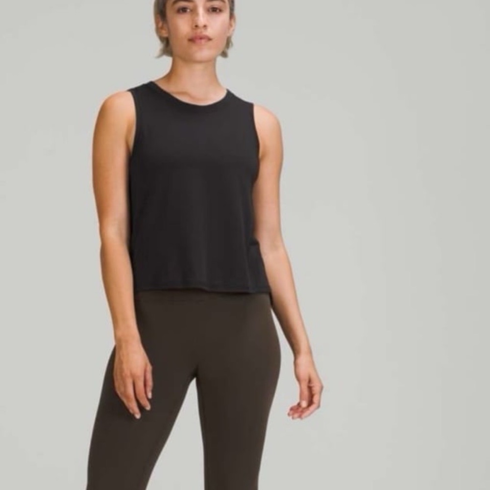 Lululemon Train to Be Tank Size L